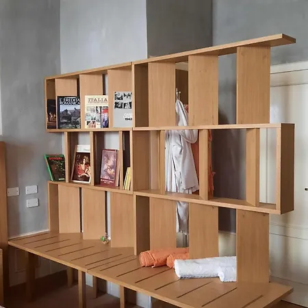 Giulia Gonzaga فندق *